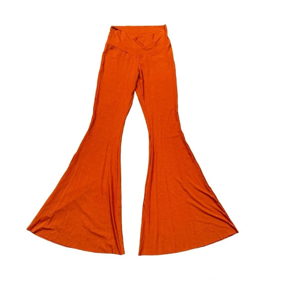 Royal Codes Freya V-Shape High Rise Flare Pants in Carnelian- Still Full Price - Picture 3 of 9